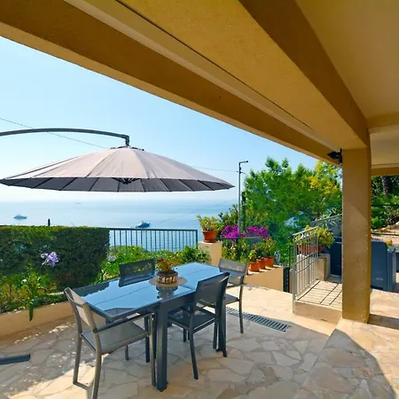 With Terrace Above The Sea * Èze